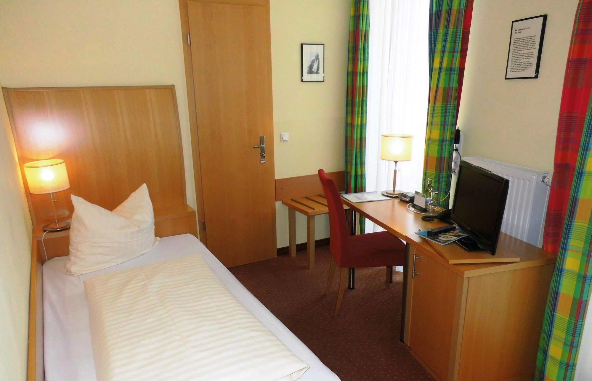 Hotel Erbenhof Weimar  Luaran gambar