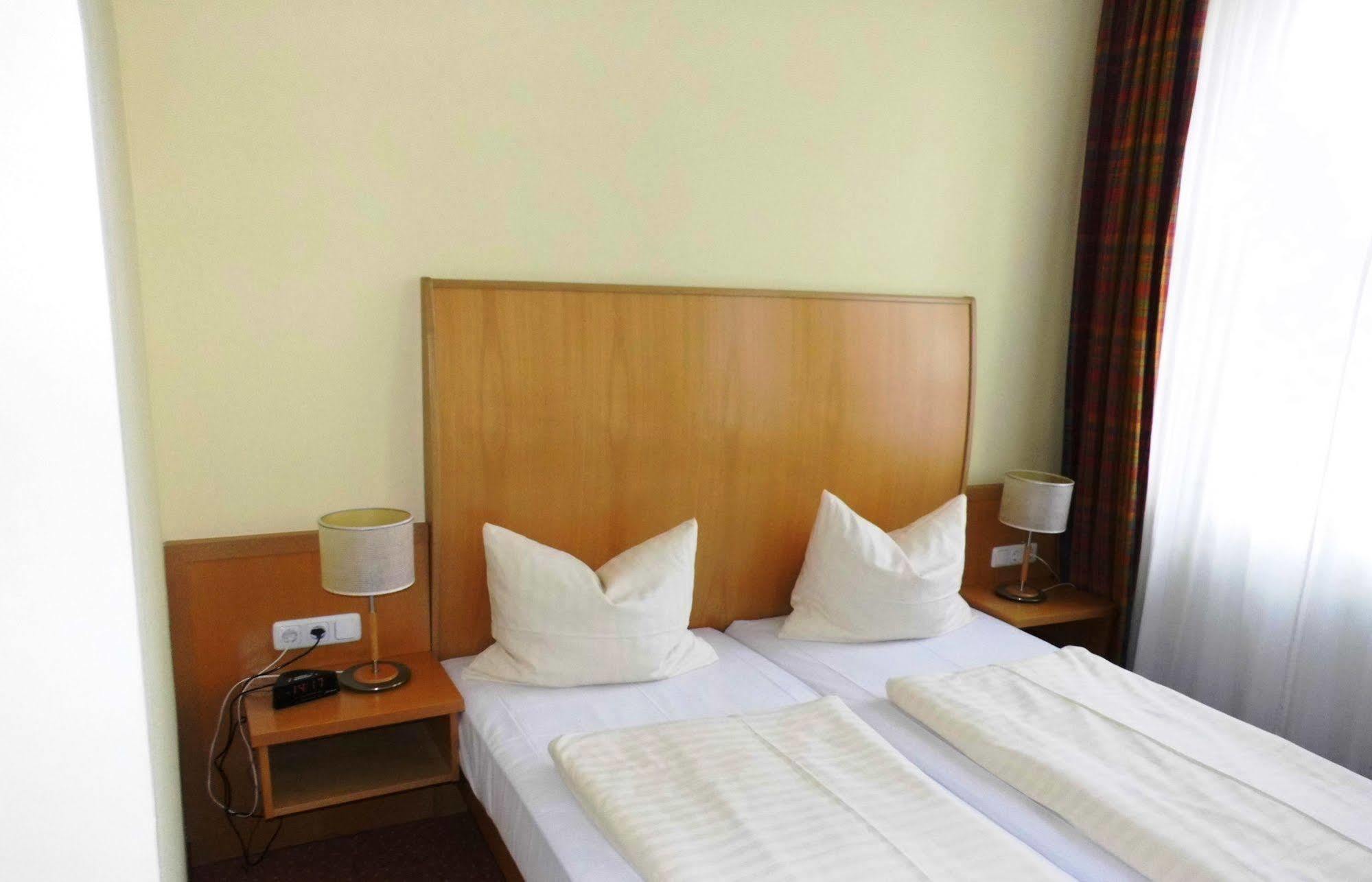 Hotel Erbenhof Weimar  Luaran gambar